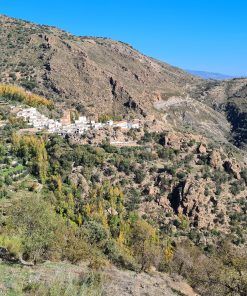 retiro yoga y senderismo en la alpujarra