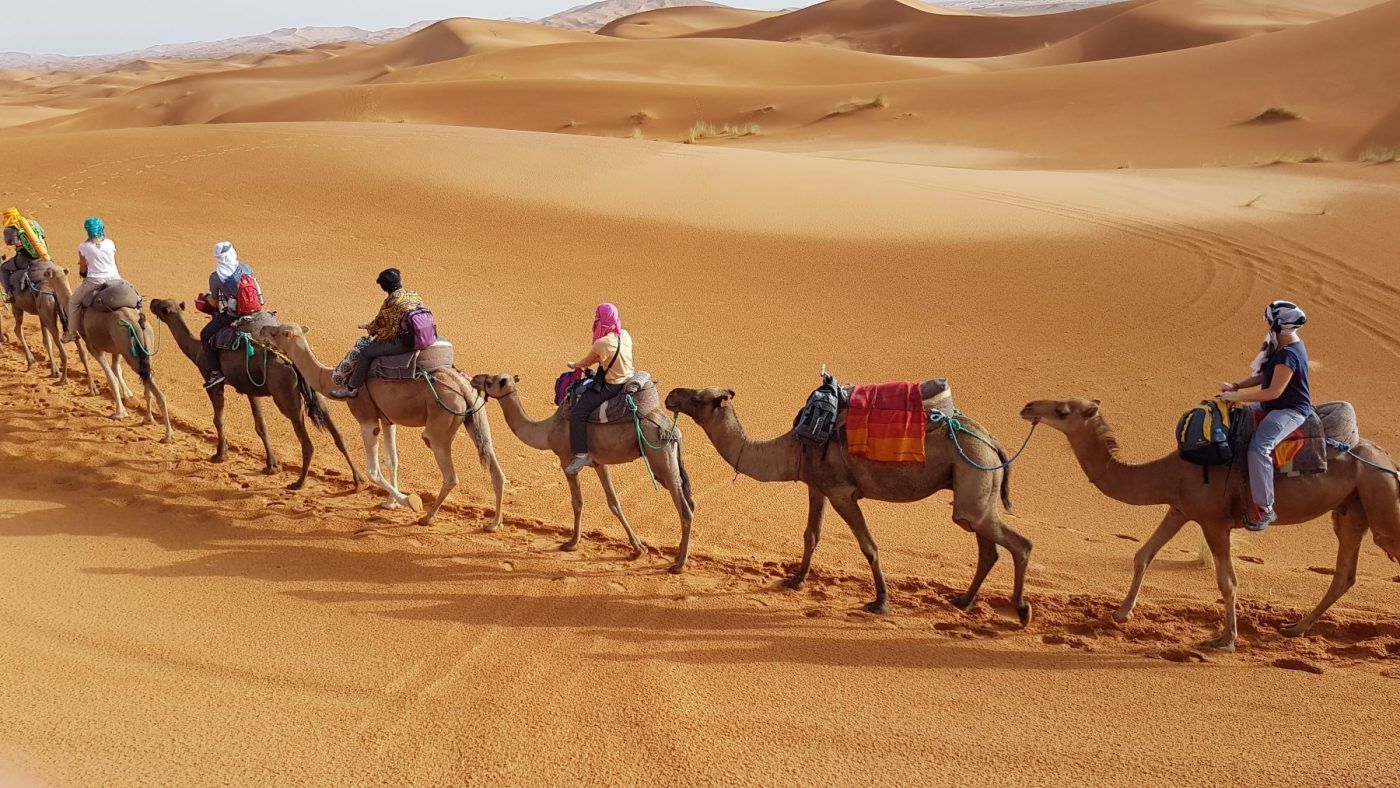 retiro en el desierto del sahara marruecos 11