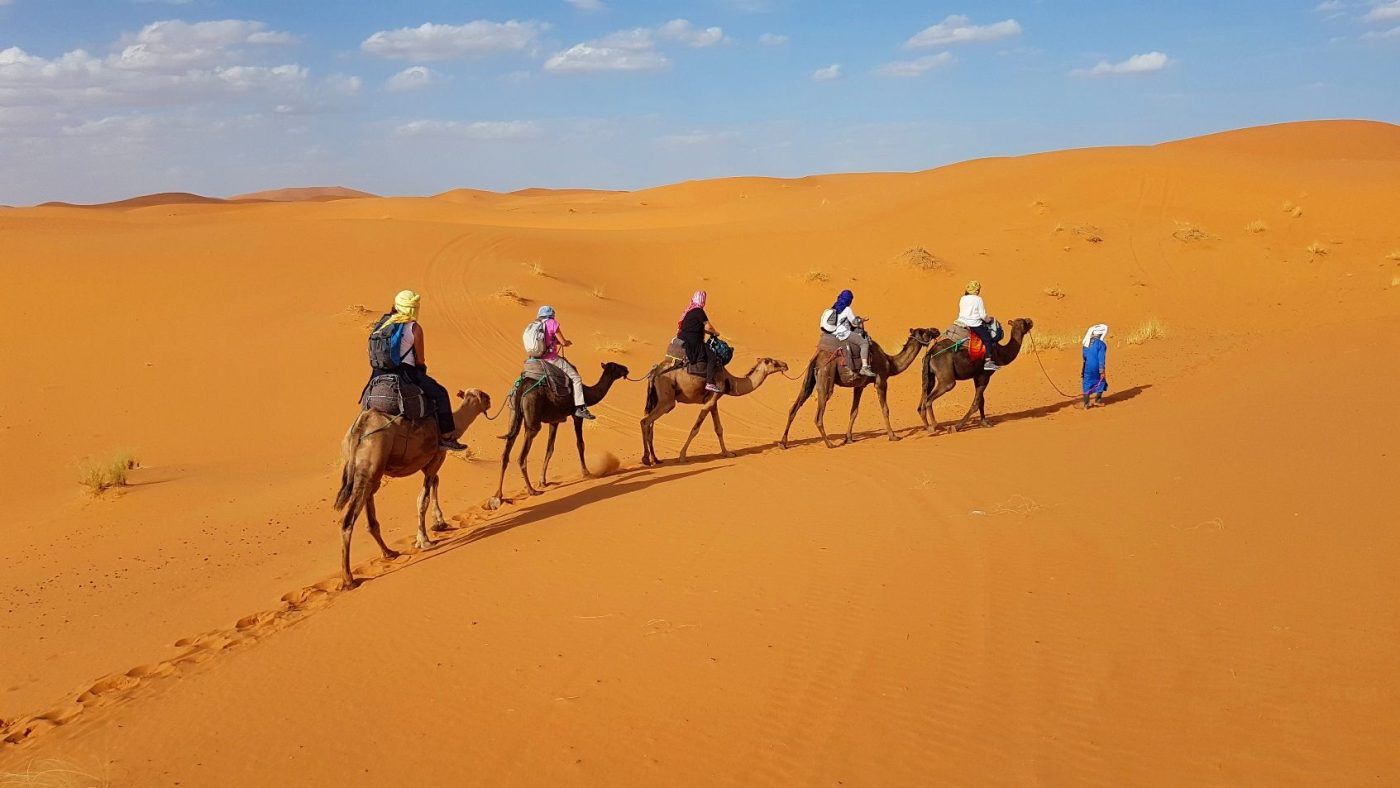 retiro en el desierto del sahara marruecos 10