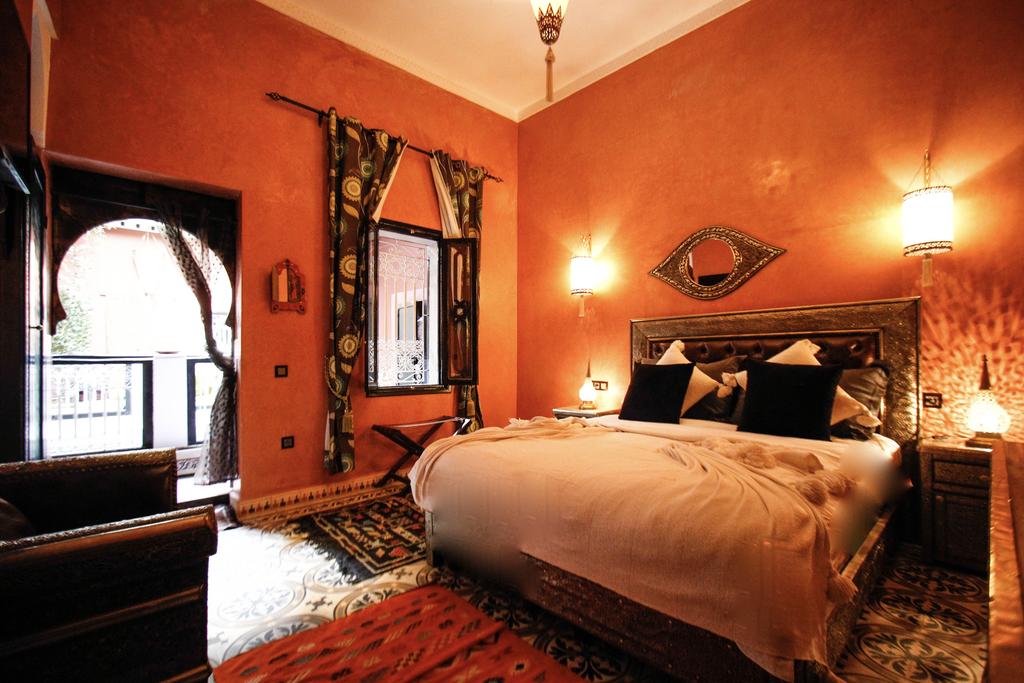 retiro en el desierto del sahara room riad