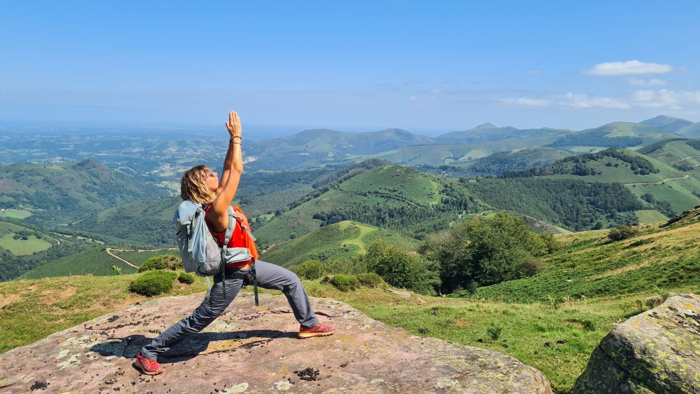 retiro yoga y senderismo en pirineo navarro